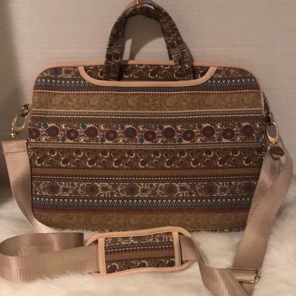 Laptop/Smart Pad/Work&School Case with Crossbody Strap